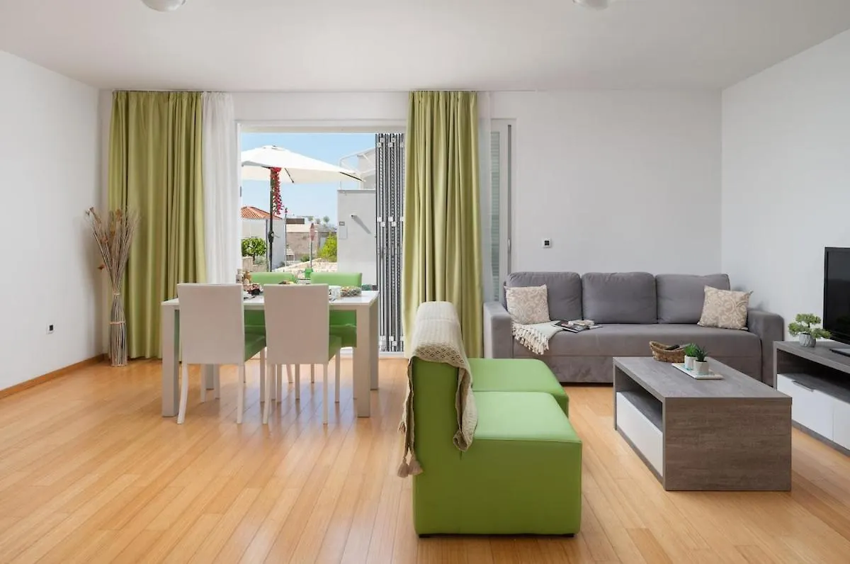 Sunny Resort Apartment 1211 بيتريتْشاني 0*,  كرواتيا